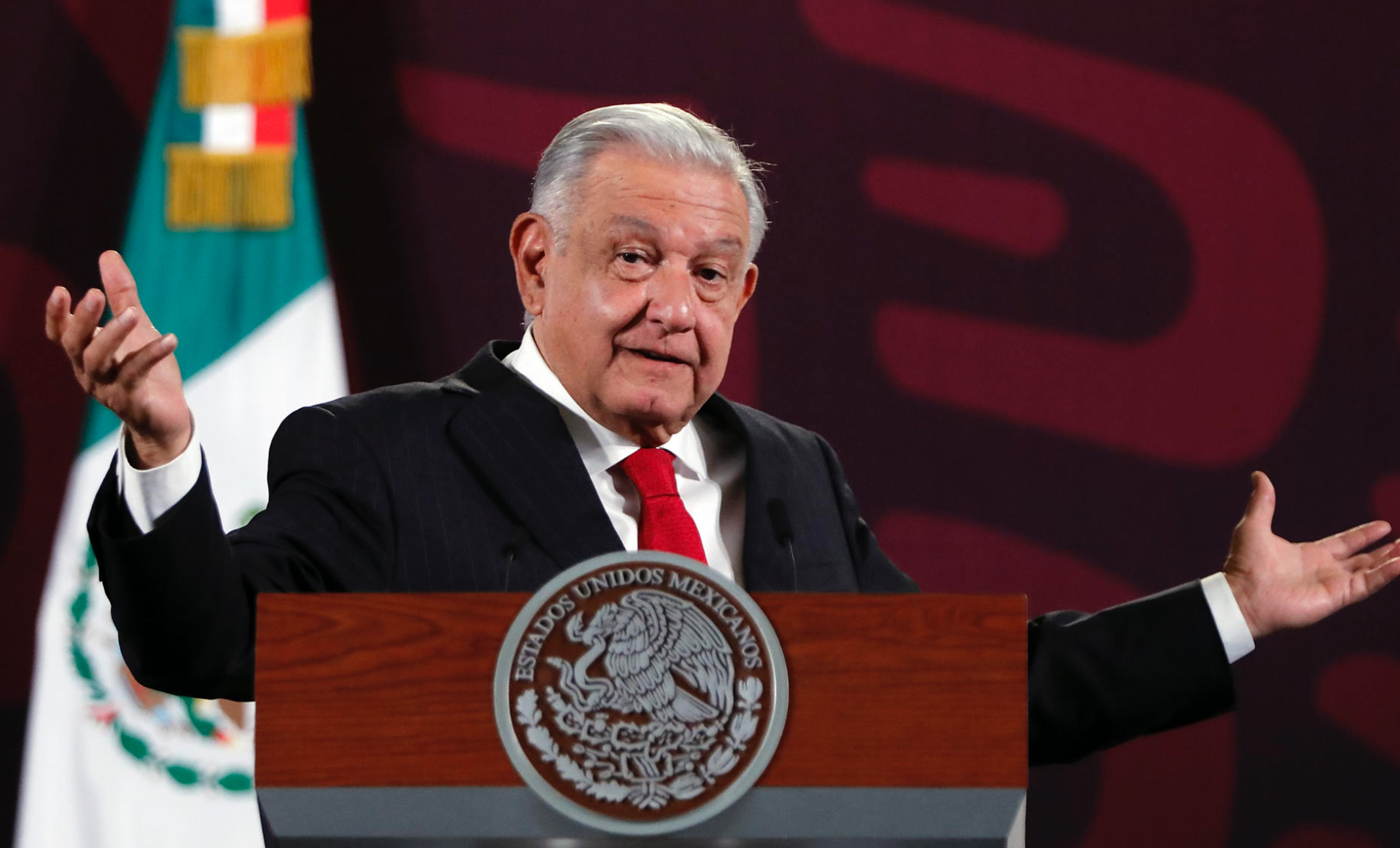 Pleito entre Salinas Pliego y López Obrador continua